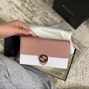 NWT Gucci Interlocking GG Wallet On Chain